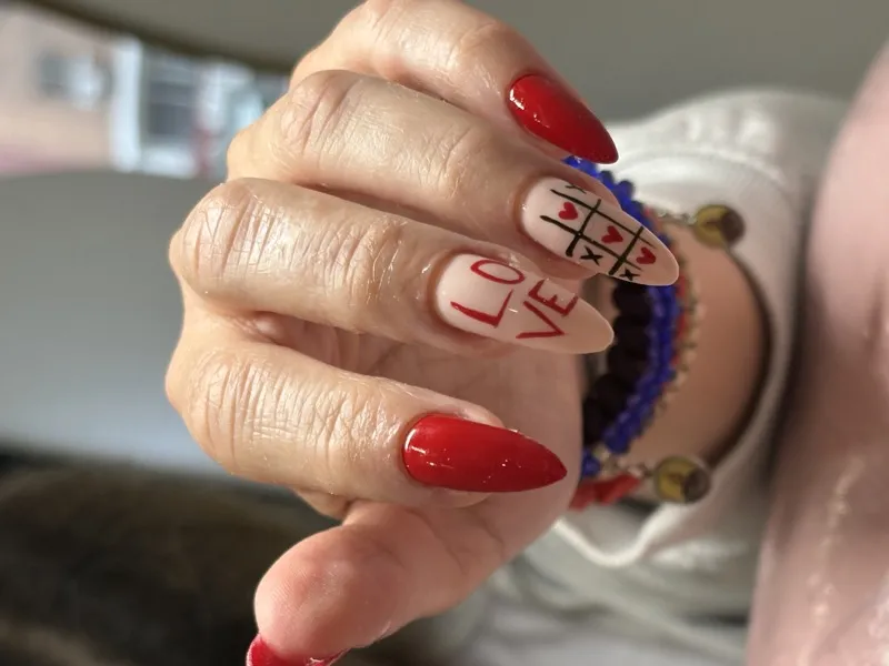 Manicura realizada en Vitale Concept, Chopera (Arganzuela) Madrid