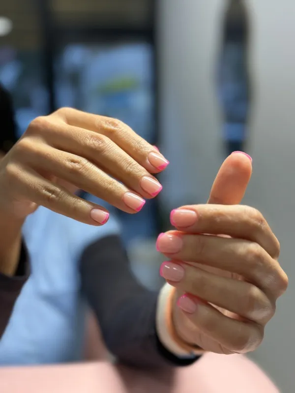 Manicura realizada en Vitale Concept, Chopera (Arganzuela) Madrid